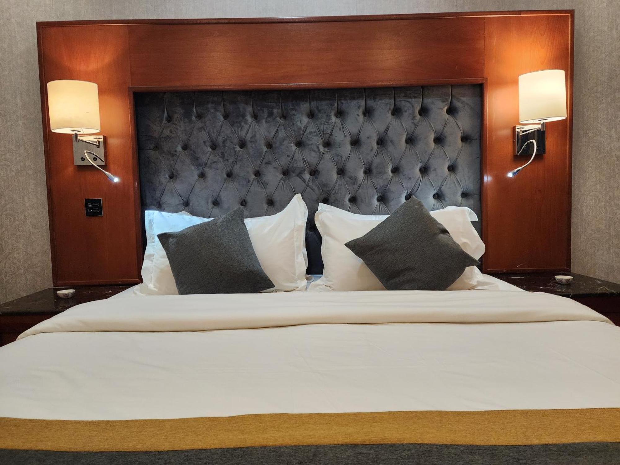 Shaty Alhayat Hotel Suites Джедда Экстерьер фото
