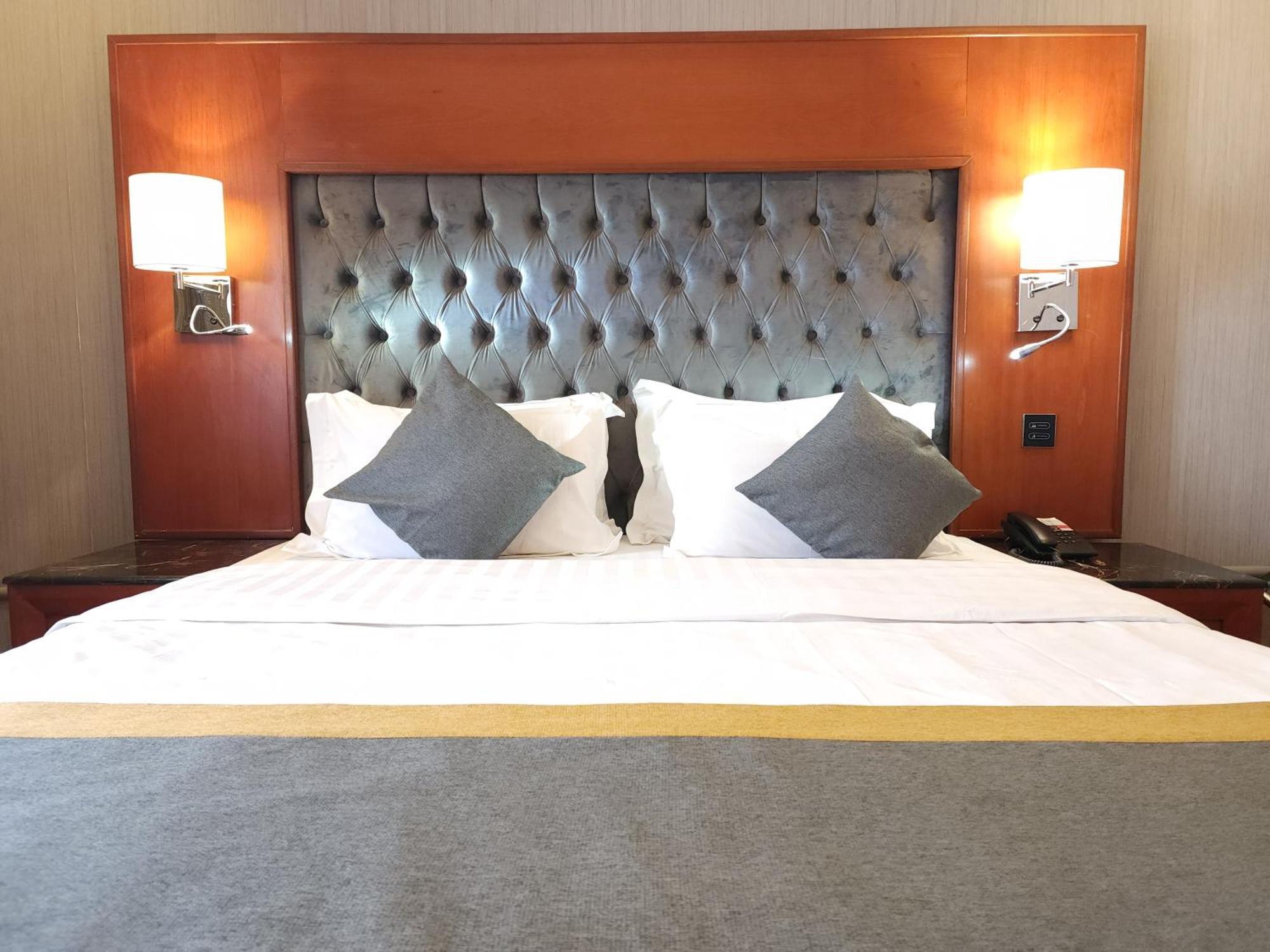 Shaty Alhayat Hotel Suites Джедда Экстерьер фото