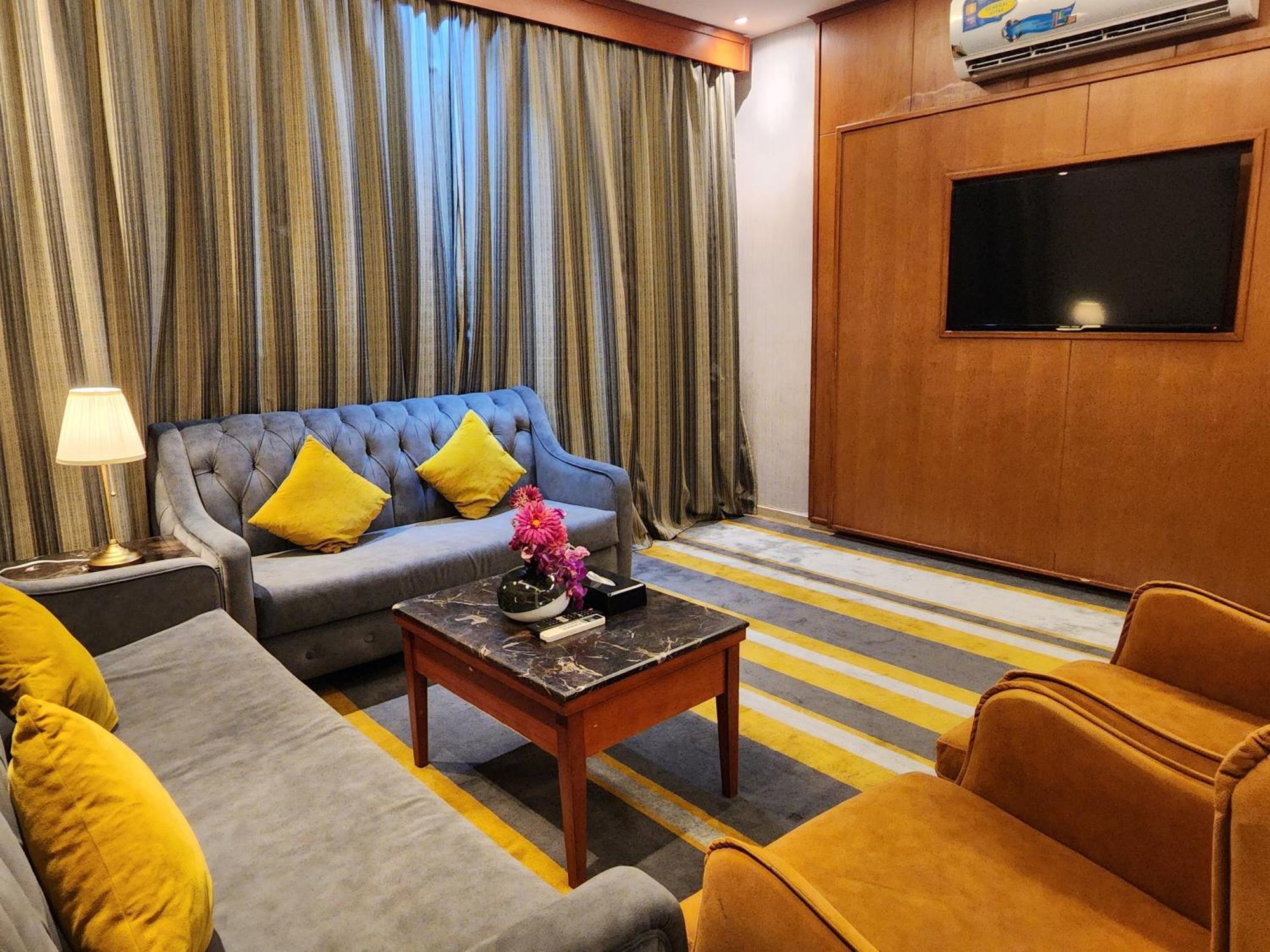 Shaty Alhayat Hotel Suites Джедда Экстерьер фото